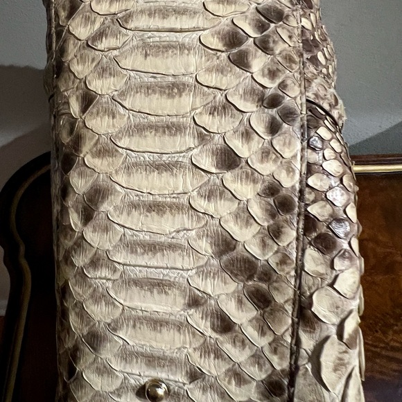 Gucci Python Britt Bag - Picture 10 of 16